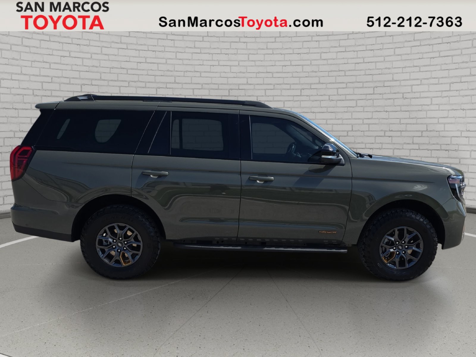 Used 2025 Ford Expedition Tremor AWD/4WD image 5