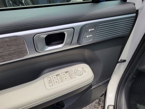 New 2025 Hyundai Santa Fe Calligraphy image 7