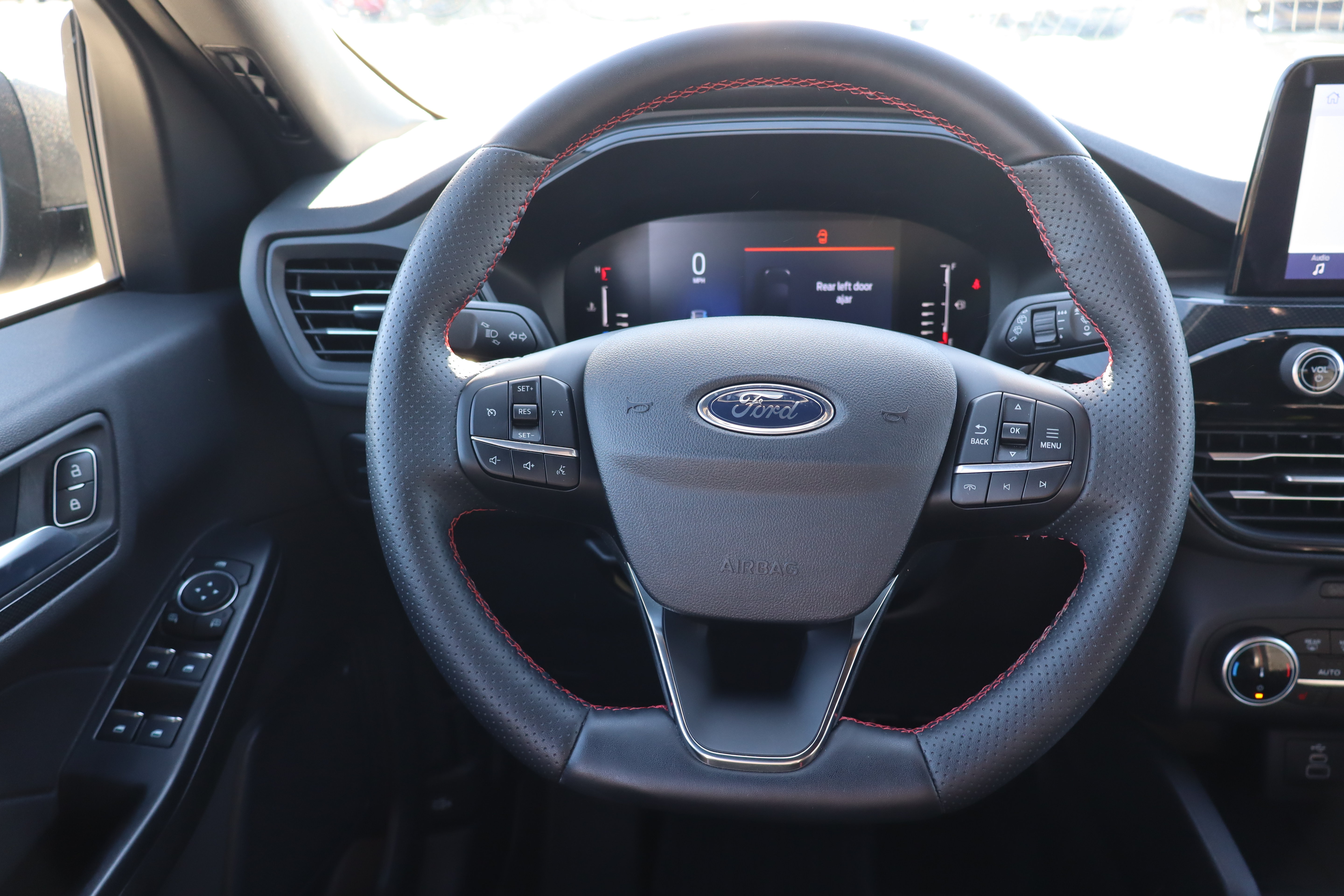 Used 2024 Ford Escape ST-Line AWD/4WD image 14