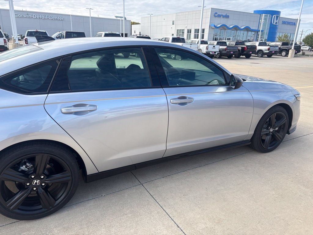 Used 2026 Honda Accord Sport image 12