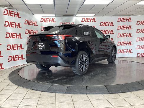 New 2026 Subaru Solterra AWD/4WD image 7