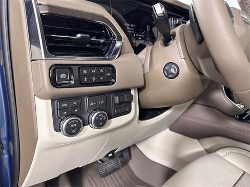 New 2026 GMC Yukon XL Denali w/ Denali Reserve Package image 18