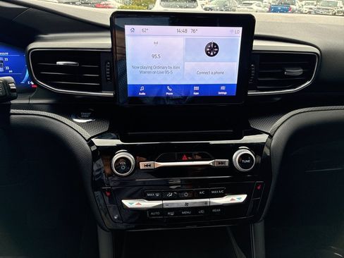 Used 2022 Ford Explorer ST w/ ST Street Pack image 13