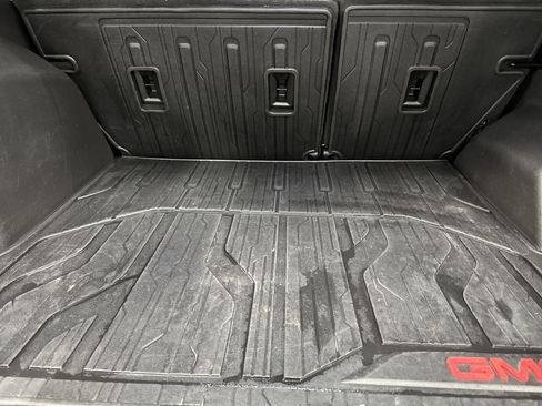 Used 2020 GMC Terrain Denali w/ Denali Premium Package image 33