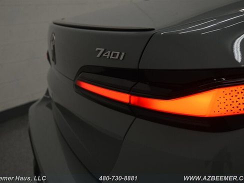 Used 2023 BMW 740i w/ Parking Assistance Package RWD image 47