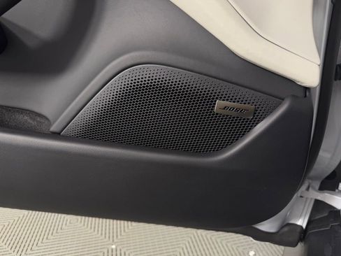 New 2026 Porsche Taycan GTS image 21