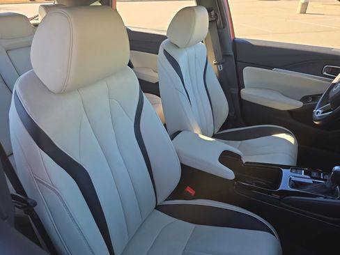 Used 2023 Acura Integra A-Spec image 10