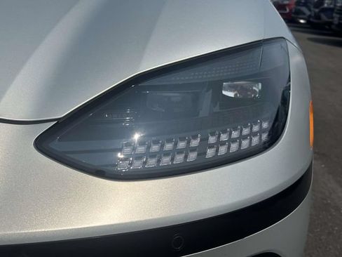 Used 2024 Hyundai Ioniq 6 SEL AWD/4WD image 10