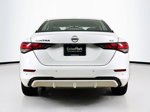 Used 2024 Nissan Sentra SV image 7