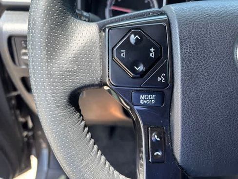 Used 2020 Toyota 4Runner TRD Off-Road Premium w/ Moonroof Package AWD/4WD image 11