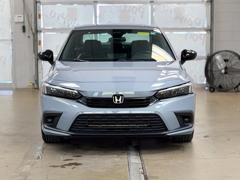 Used 2024 Honda Civic Sport image 2