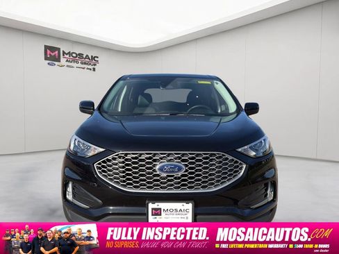 Used 2024 Ford Edge SEL w/ Convenience Package AWD/4WD image 2