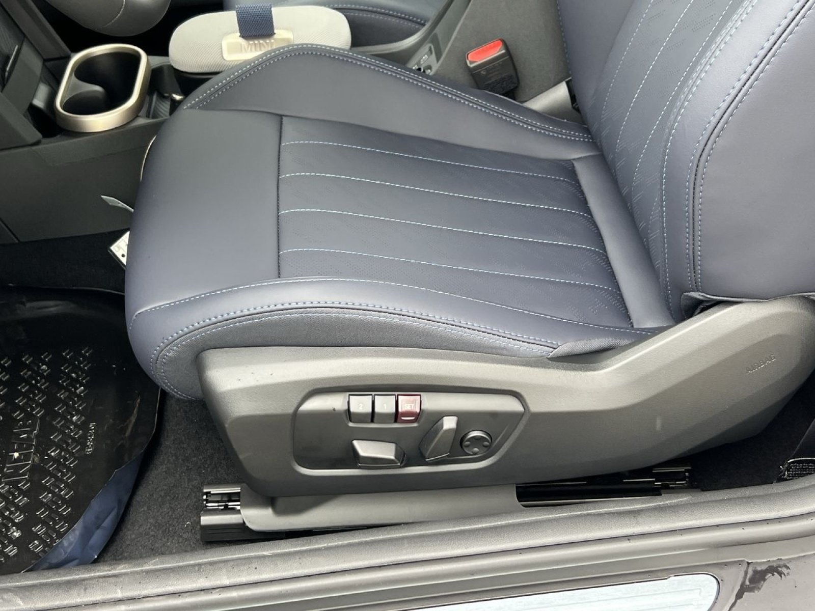 New 2026 MINI Cooper S FWD image 11