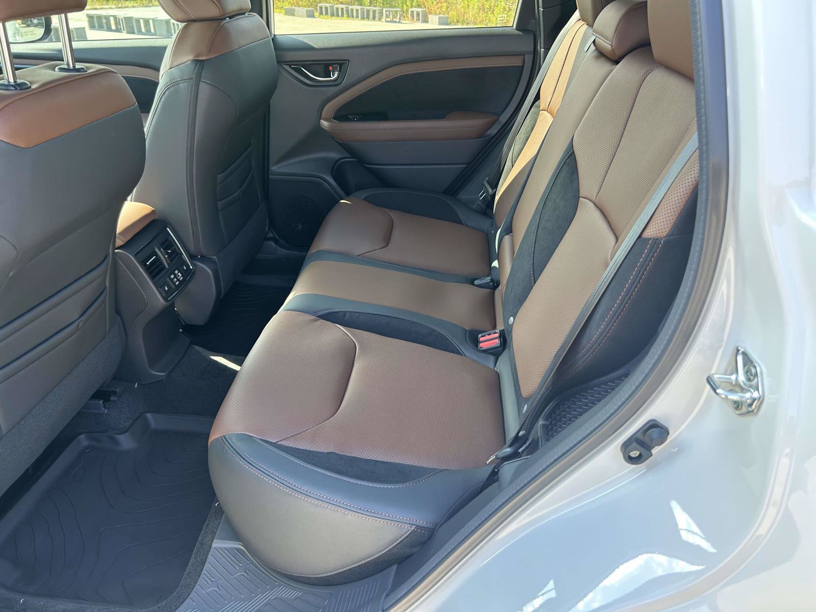 New 2026 Subaru Forester Touring AWD/4WD image 11