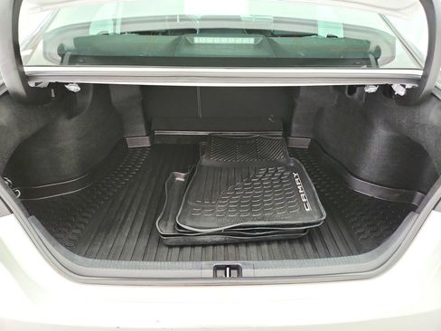 Used 2019 Toyota Camry XLE FWD image 31