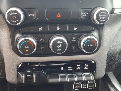 Certified 2023 RAM 1500 Big Horn AWD/4WD image 8