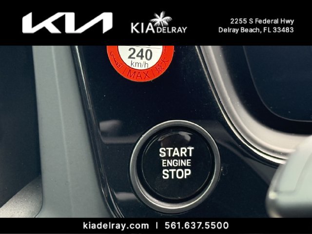 Used 2024 Porsche Cayenne AWD/4WD image 34