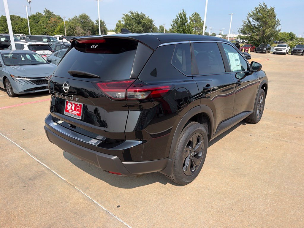 New 2026 Nissan Rogue SV FWD image 5