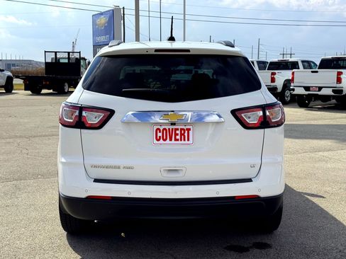 Used 2017 Chevrolet Traverse LT image 7