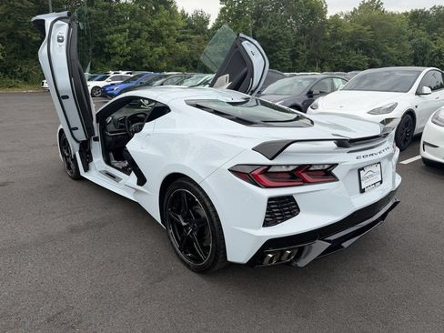 Used 2021 Chevrolet Corvette Stingray Preferred Cpe w/ Z51 Performance Package RWD image 13