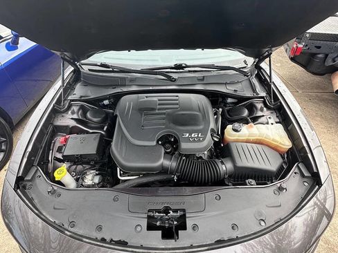 Used 2021 Dodge Charger SXT image 16