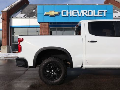 New 2026 Chevrolet Silverado 1500 ZR2 image 41
