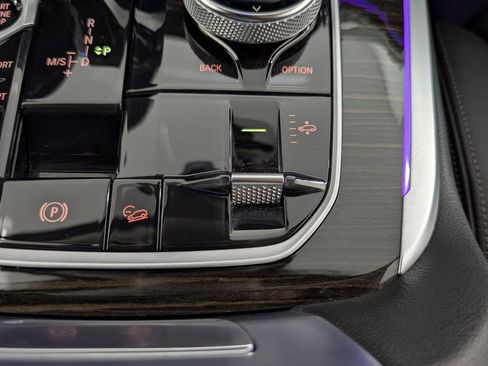 Used 2020 BMW X7 xDrive40i w/ Premium Package image 39