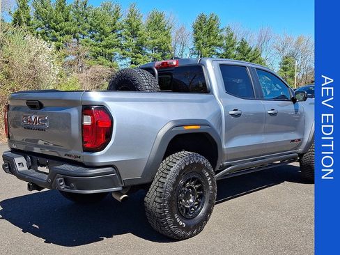 Used 2024 GMC Canyon AT4X w/ AT4X AEV Edition AWD/4WD image 6