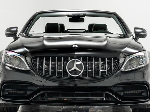 Used 2023 Mercedes-Benz C 63 AMG S image 4