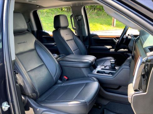 Used 2024 GMC Sierra 1500 Denali AWD/4WD image 7