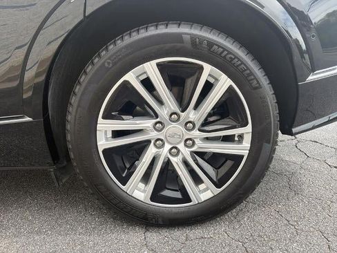 Certified 2024 Cadillac Lyriq Tech w/ Driver Assist Package AWD/4WD image 20