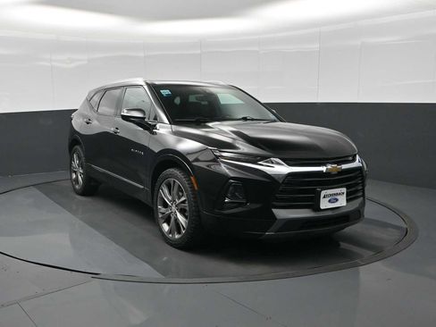 Used 2021 Chevrolet Blazer Premier w/ Driver Confidence II Package AWD/4WD image 2
