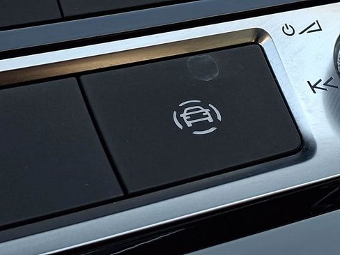 Used 2023 Audi Q7 Premium Plus w/ Premium Plus Package image 25