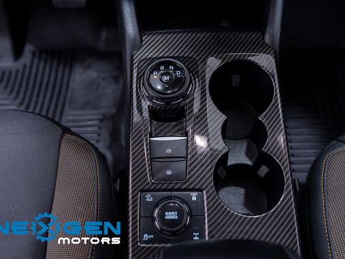 Used 2023 Ford Bronco Sport Badlands image 16