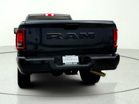 Used 2025 RAM 2500 Big Horn AWD/4WD image 6