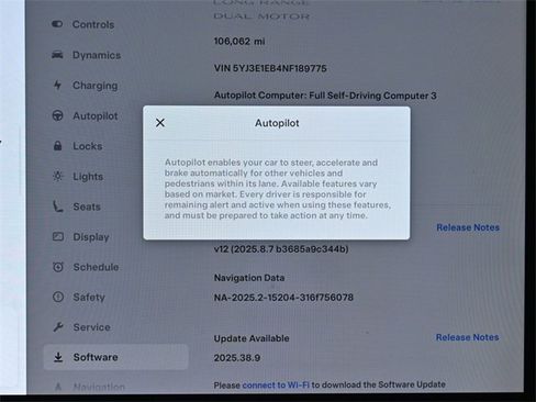 Used 2022 Tesla Model 3 Long Range image 32