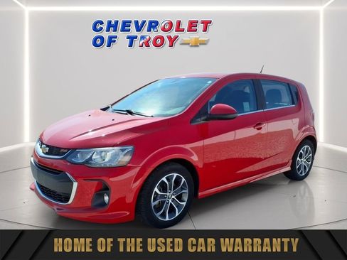 Used 2017 Chevrolet Sonic LT FWD image 4
