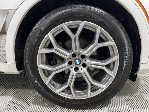 Used 2021 BMW X7 xDrive40i w/ Cold Weather Package image 27