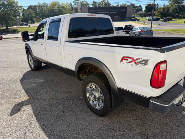 Used 2015 Ford F250 Lariat w/ Chrome Package AWD/4WD image 4