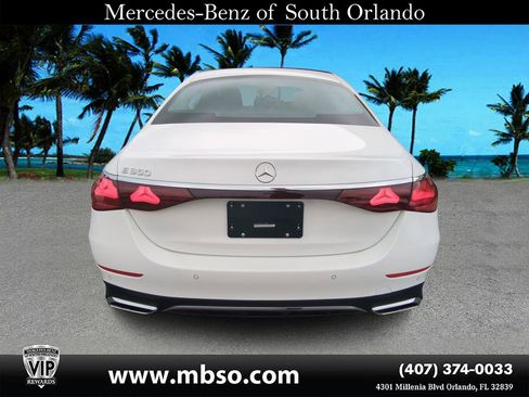 Certified 2025 Mercedes-Benz E 350 Sedan image 18