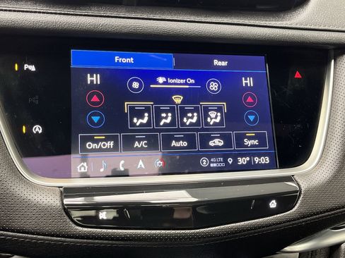 Certified 2025 Cadillac XT5 Premium Luxury image 22