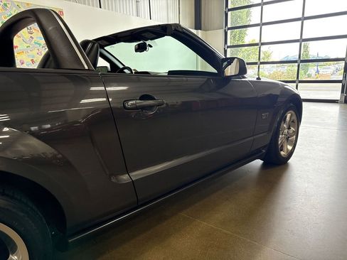 Used 2007 Ford Mustang GT image 67