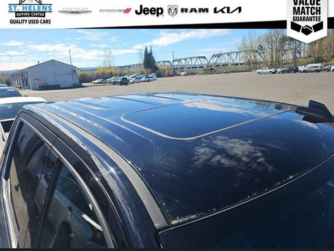 Used 2022 GMC Sierra 1500 Denali AWD/4WD image 16