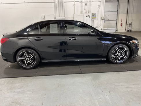 Used 2020 Mercedes-Benz A 220 4MATIC image 37