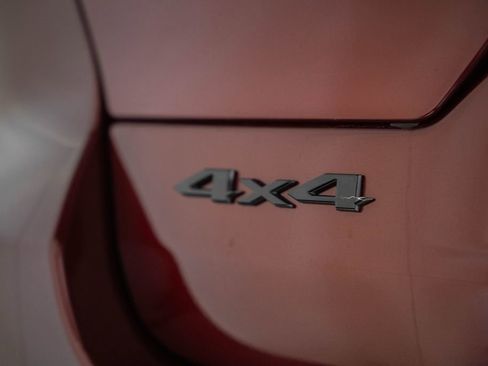 New 2025 Jeep Grand Cherokee Limited image 7