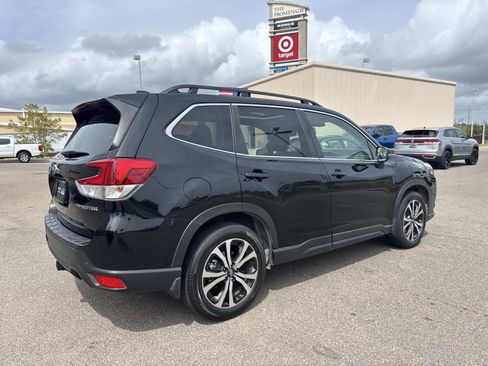 Used 2024 Subaru Forester Limited w/ POP Package 3 AWD/4WD image 6