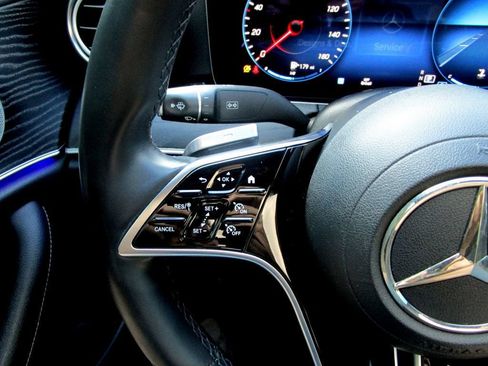 Used 2021 Mercedes-Benz E 350 4MATIC Sedan w/ Premium Package image 19