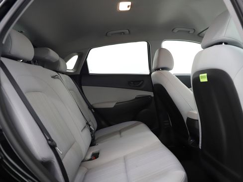 Certified 2023 Hyundai Kona SEL AWD/4WD image 13