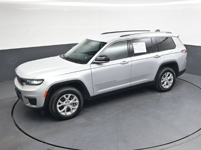 Used 2023 Jeep Grand Cherokee L Limited AWD/4WD image 34
