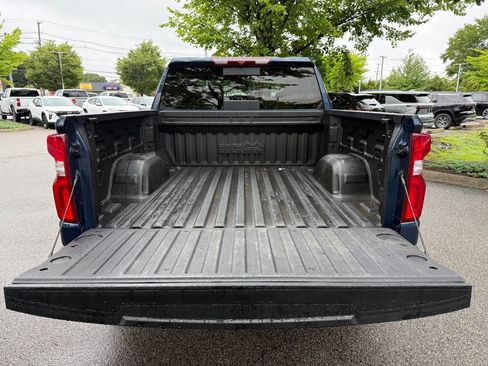Used 2023 Chevrolet Silverado 1500 High Country w/ High Country Premium Package AWD/4WD image 10